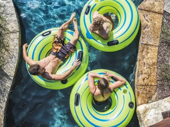 Branson Cabins Rentals That Pair Well With Silver Dollar City Mornings and Lake Afternoons 