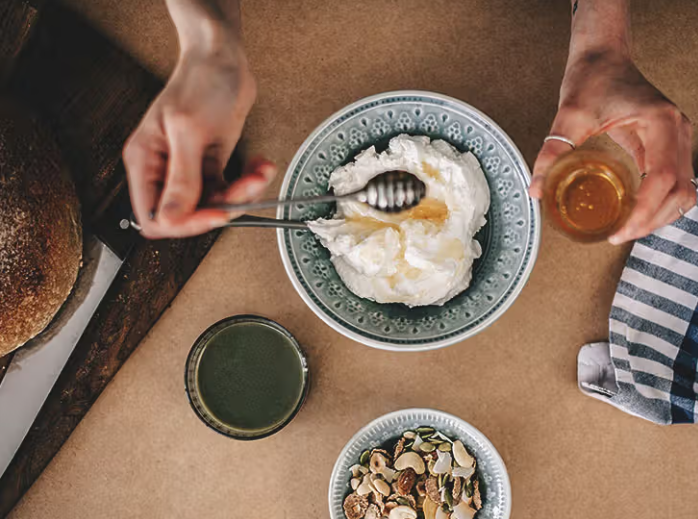 Best Probiotics for Vaginal Health: Strains, Benefits and What to Know